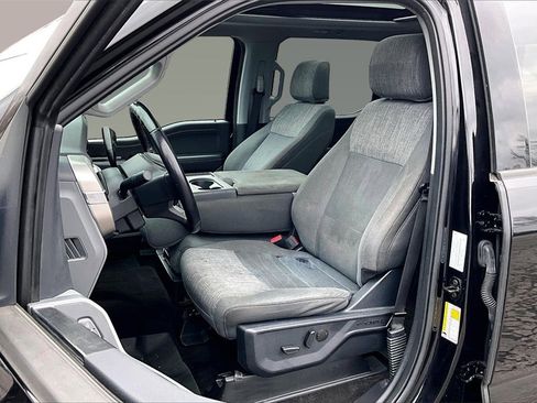 Used 2022 Ford F150 XLT w/ Equipment Group 302A High image 14