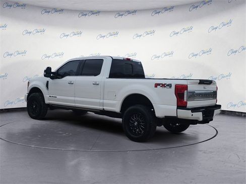 Used 2018 Ford F250 Platinum w/ Platinum Ultimate Package image 3