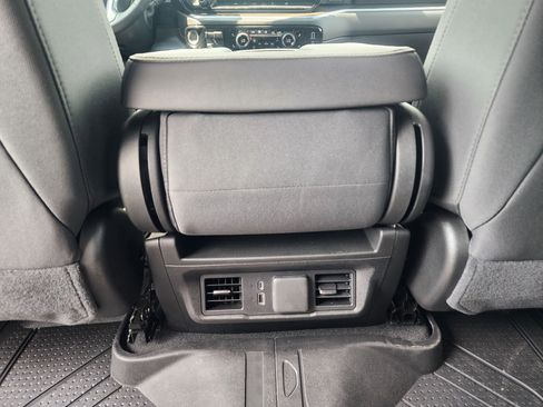 Used 2025 Chevrolet Silverado 1500 RST w/ Protection Package image 18