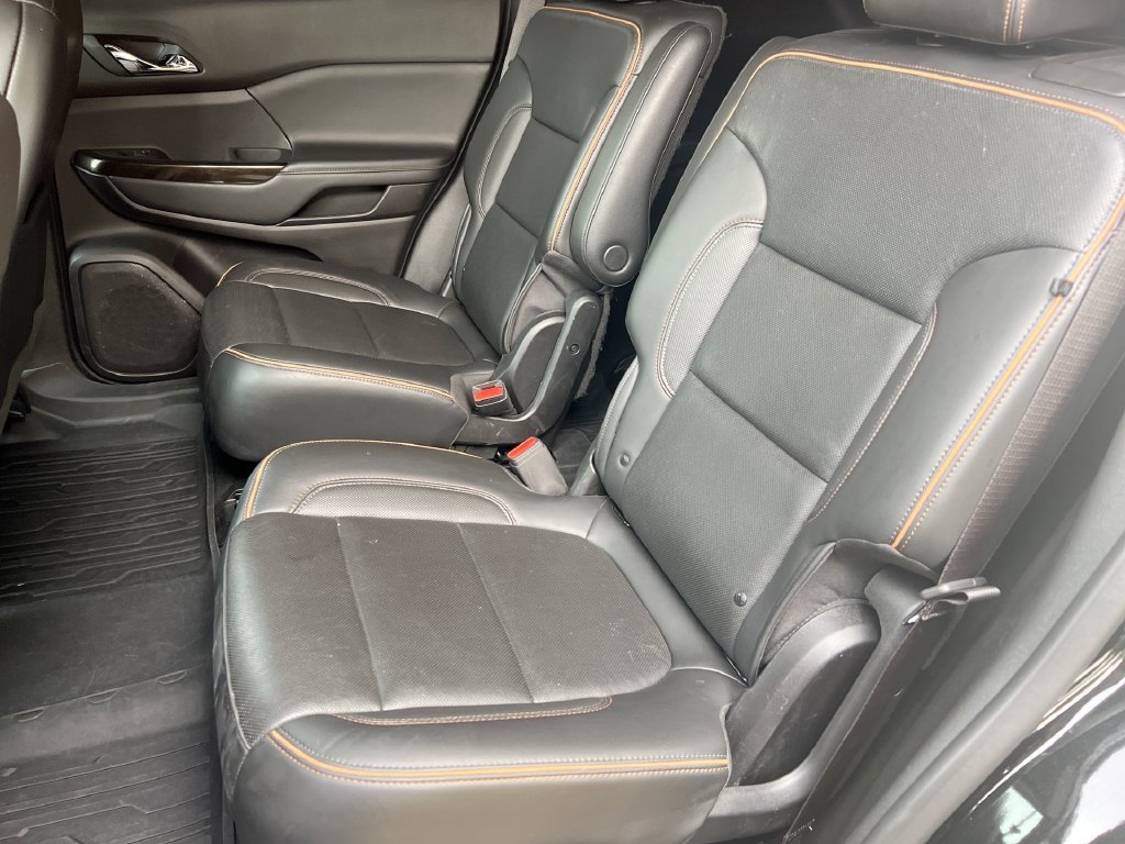 Used 2023 GMC Acadia AT4 w/ Technology Package AWD/4WD image 31