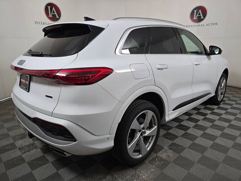 New 2025 Audi Q5 Premium Plus AWD/4WD image 4