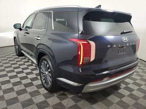 Used 2024 Hyundai Palisade Calligraphy FWD image 4
