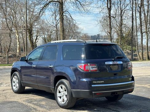 Used 2016 GMC Acadia SLE AWD/4WD image 4