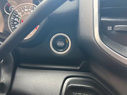 Used 2023 RAM 2500 Big Horn w/ Level 1 Equipment Group image 43