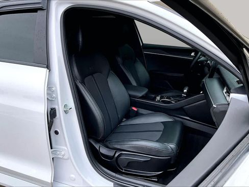 Used 2024 Kia K5 GT-Line FWD image 9