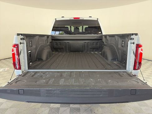 Certified 2024 Ford F150 Lariat w/ FX4 Off-Road Package AWD/4WD image 28