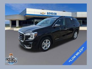 Used 2024 GMC Terrain SLE w/ Driver Convenience Package video 1