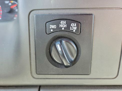 Used 2002 Ford F250 Lariat image 14