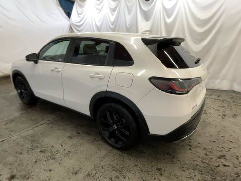 Certified 2024 Honda HR-V Sport image 11