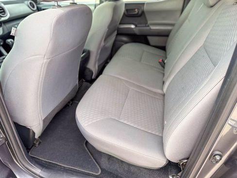 Used 2021 Toyota Tacoma SR5 image 20