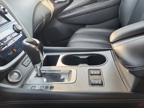 Used 2023 Nissan Murano SV FWD image 20