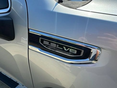 Used 2020 GMC Sierra 1500 SLT w/ SLT Premium Plus Package AWD/4WD image 3