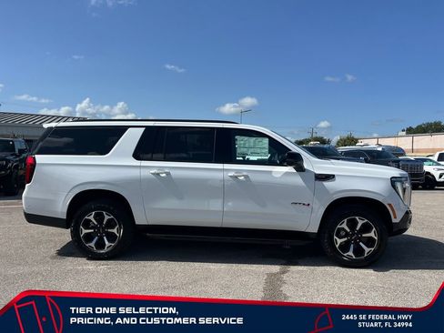 New 2026 GMC Yukon XL AT4 AWD/4WD image 8