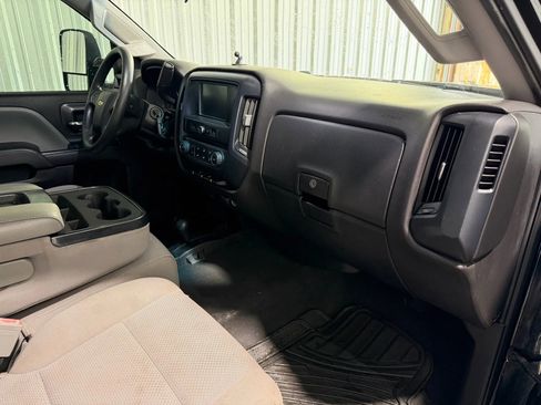 Used 2019 Chevrolet Silverado 2500 W/T image 32