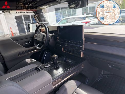 Used 2025 GMC Hummer EV 2X AWD/4WD image 45