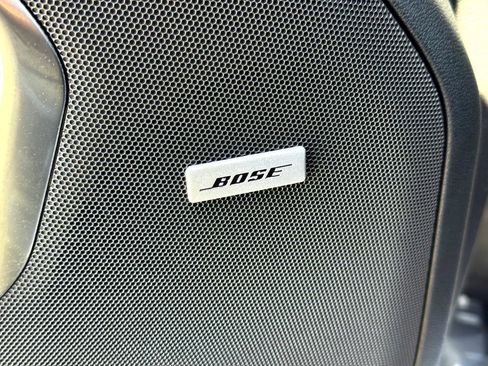 Used 2024 Chevrolet Tahoe Premier image 15