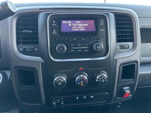 Used 2014 RAM 3500 Tradesman w/ Chrome Appearance Group image 10