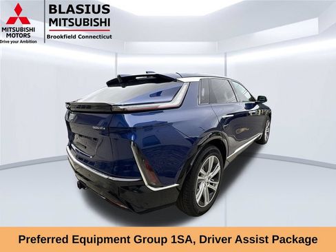 Used 2024 Cadillac Lyriq Tech w/ Driver Assist Package AWD/4WD image 8