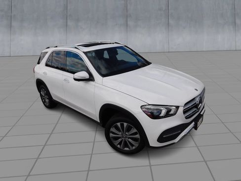 Used 2020 Mercedes-Benz GLE 350 4MATIC w/ Premium Package image 2