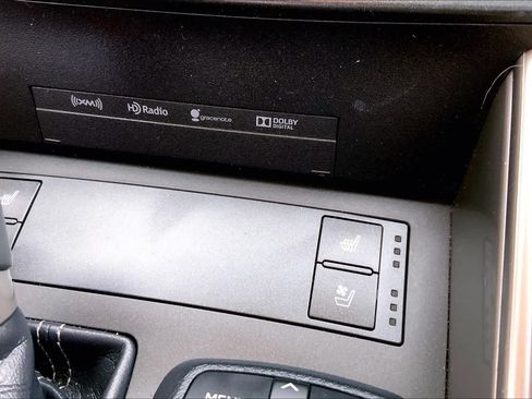 Used 2015 Lexus IS 350 w/ Navigation System Package RWD image 29