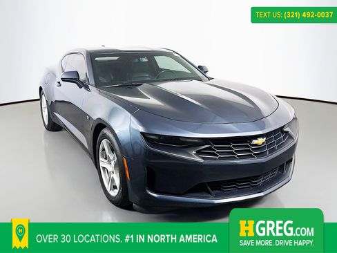 Used 2019 Chevrolet Camaro LT image 1