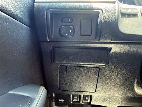 Used 2015 Lexus ES 350 FWD image 28