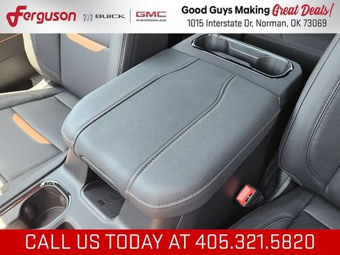 New 2026 GMC Sierra 1500 AT4 w/ AT4 Premium Package AWD/4WD image 31