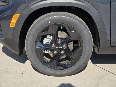 New 2026 Kia Seltos EX w/ EX Sunroof Package image 8