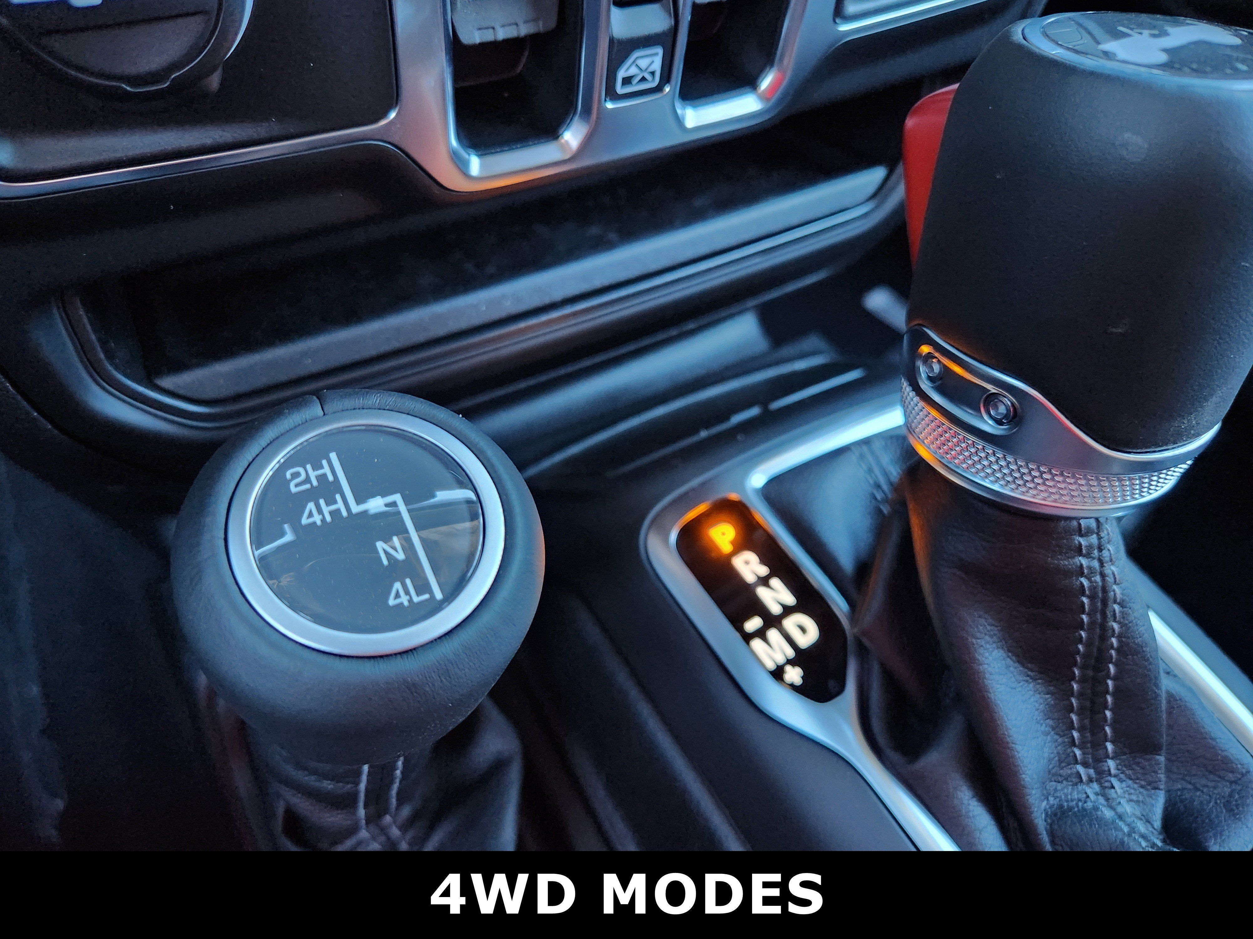 New 2025 Jeep Wrangler Unlimited Sahara AWD/4WD image 9