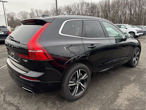 Used 2019 Volvo XC60 T8 R-Design w/ Advanced Package image 7