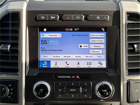 Used 2018 Ford F150 Lariat w/ Equipment Group 502A Luxury image 24