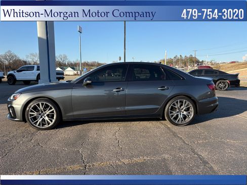 Used 2024 Audi S4 Premium Plus w/ Premium Plus Package image 2