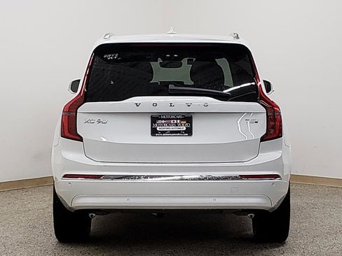 New 2025 Volvo XC90 T8 Plus w/ Protection Package Premier image 4