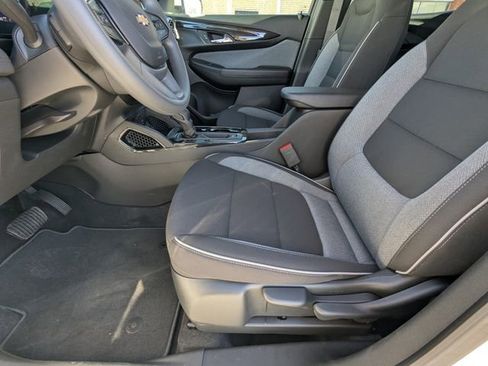 New 2026 Chevrolet TrailBlazer LT image 9