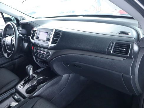 Used 2019 Honda Ridgeline Sport image 40