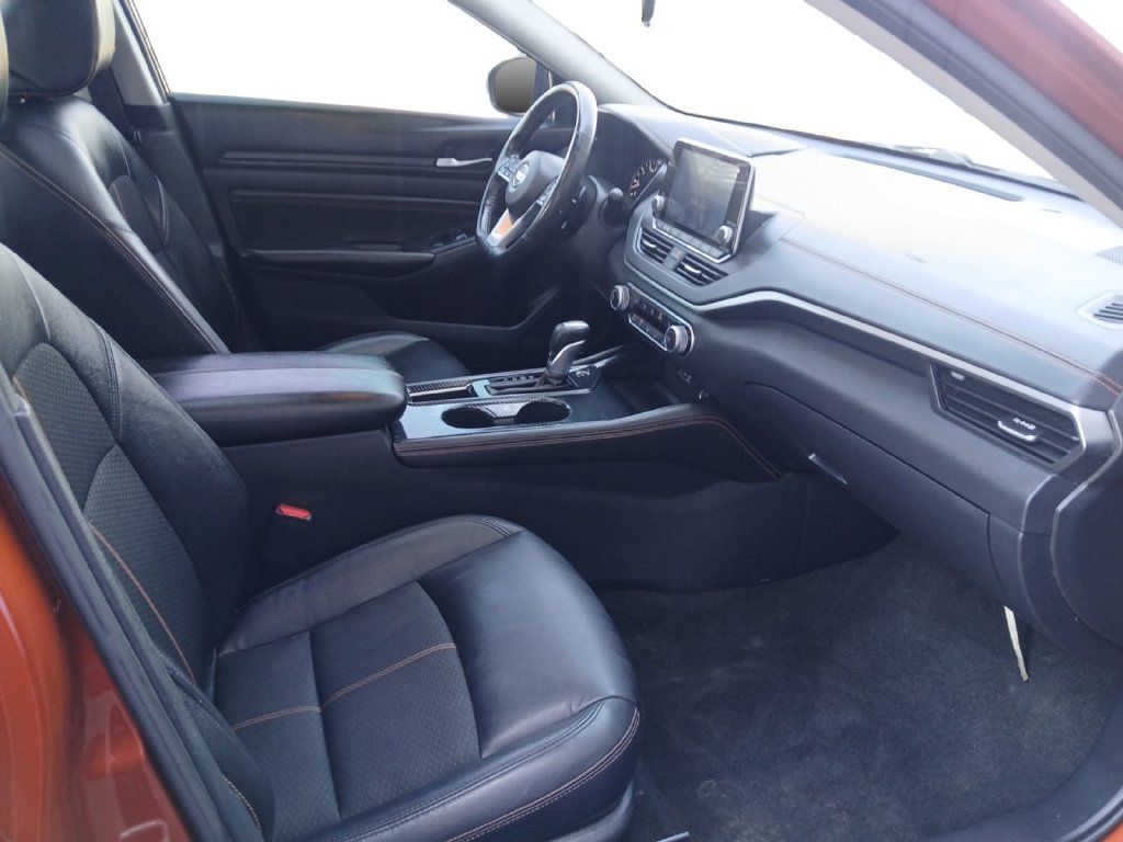 Used 2022 Nissan Altima 2.0 SR FWD image 24