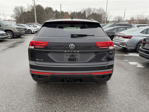 Used 2023 Volkswagen Atlas Cross Sport SEL R-Line image 5