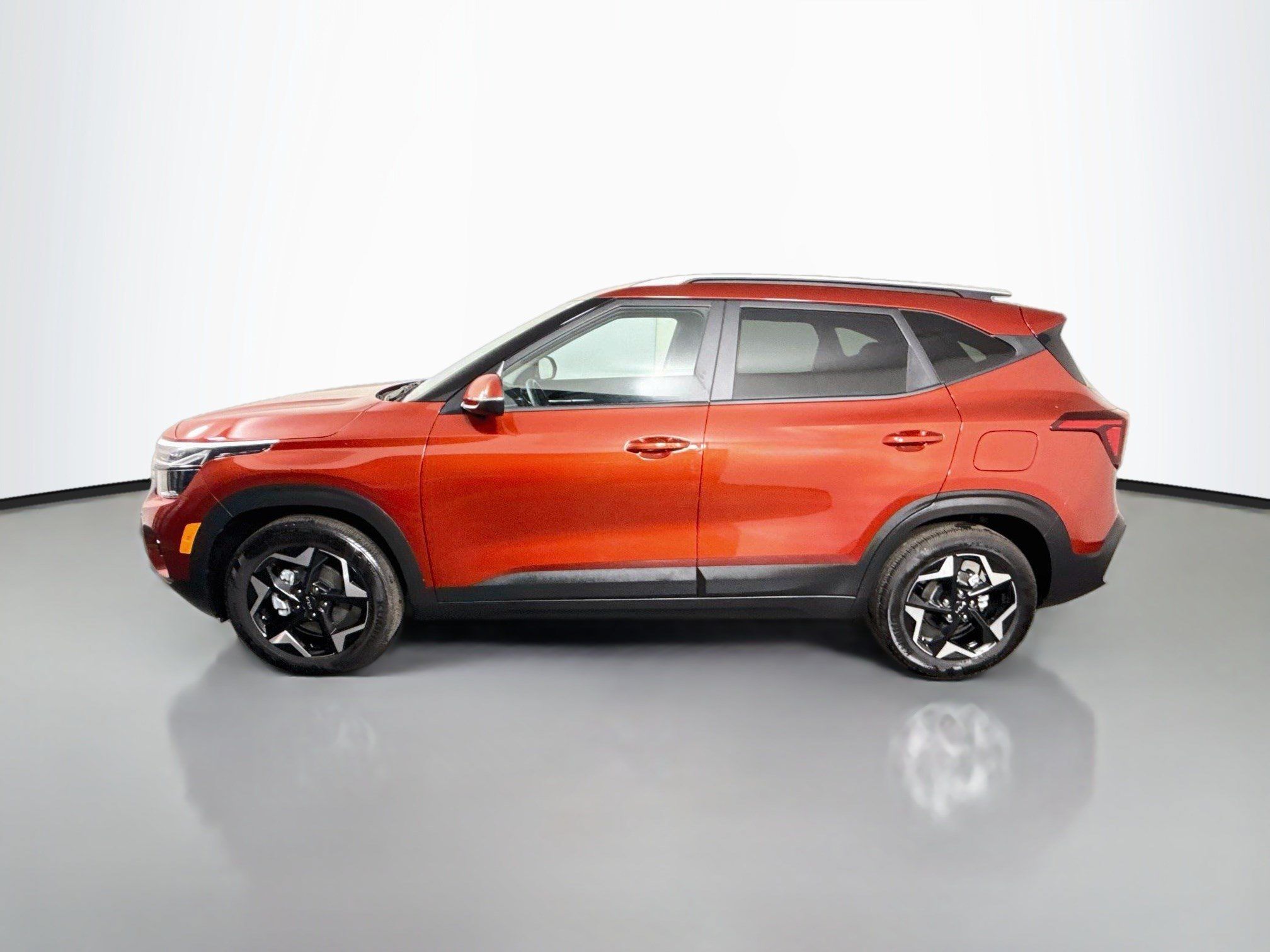 Used 2026 Kia Seltos S FWD image 6