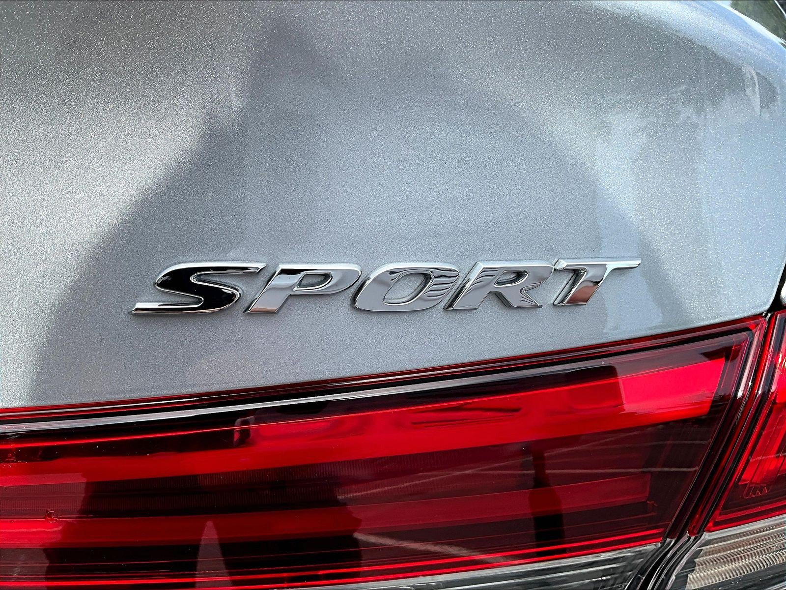 Used 2023 Honda Civic Sport image 23