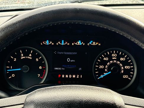 Used 2016 Ford F150 XLT w/ Equipment Group 302A Luxury image 20