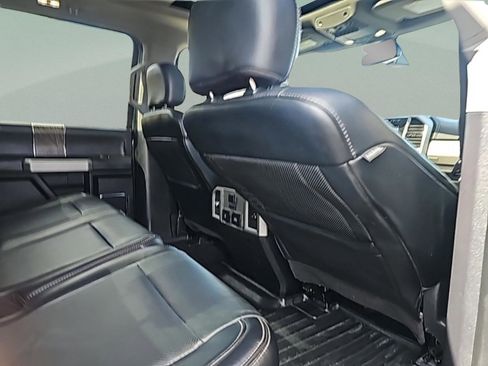 Used 2019 Ford F250 Lariat w/ Lariat Ultimate Package image 20