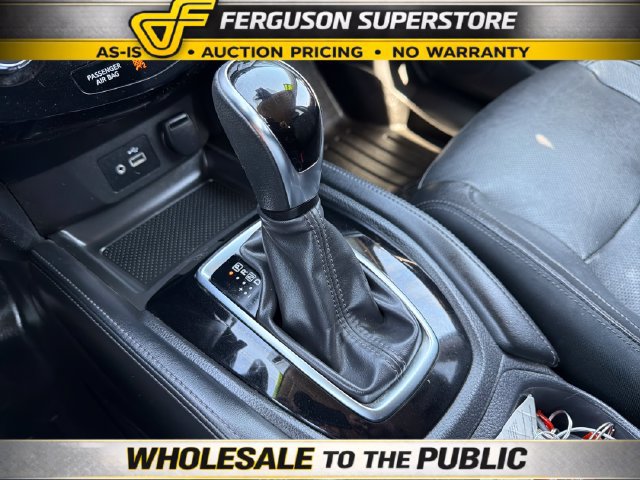 Used 2018 Nissan Rogue SL FWD image 15