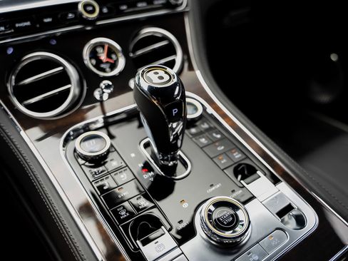 Used 2020 Bentley Continental GT AWD/4WD image 49