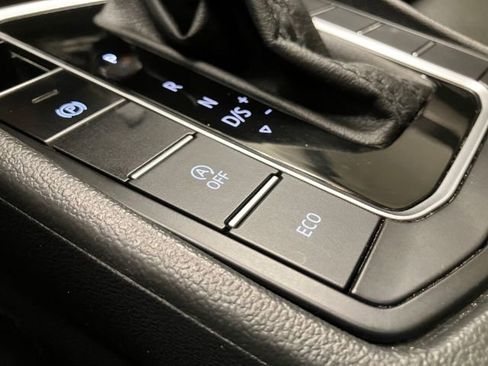 Used 2019 Volkswagen Jetta SE image 37