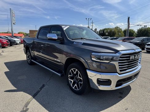 Used 2025 RAM 1500 Laramie image 8