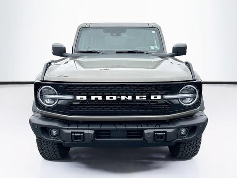 Certified 2025 Ford Bronco Badlands AWD/4WD image 2