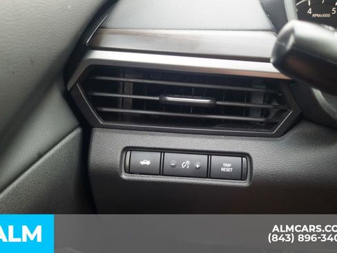 Used 2024 Nissan Altima 2.5 SV image 33