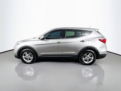 Used 2018 Hyundai Santa Fe Sport image 2