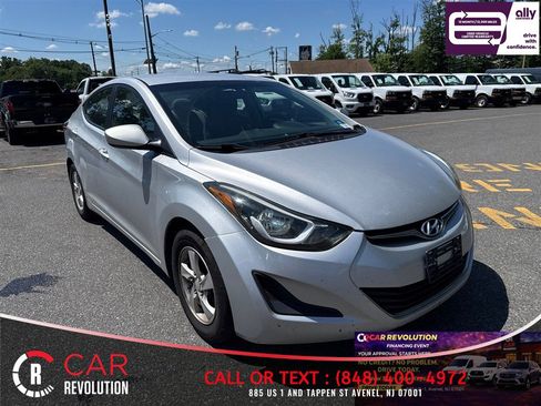 Used 2016 Hyundai Elantra SE FWD image 1
