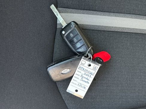 Used 2023 Hyundai Sonata SE image 29